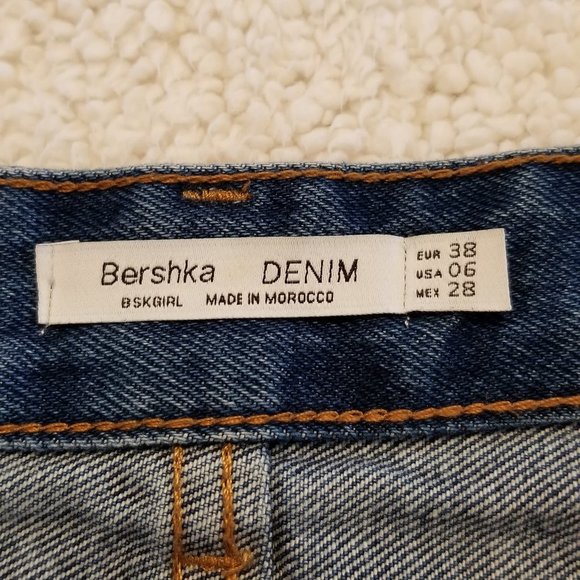 Bershka Button-Up Medium Rinse Denim Skirt - Picture 5 of 5